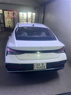هیوندای ئەلەنترا